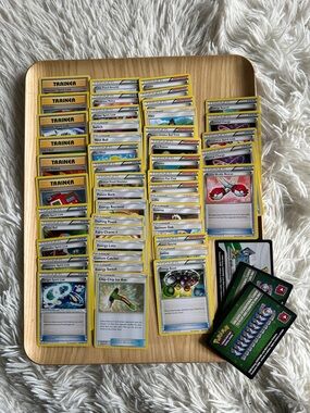 50 Trainer Card Lot - Yellow Border Collector Set, with 3 online cards